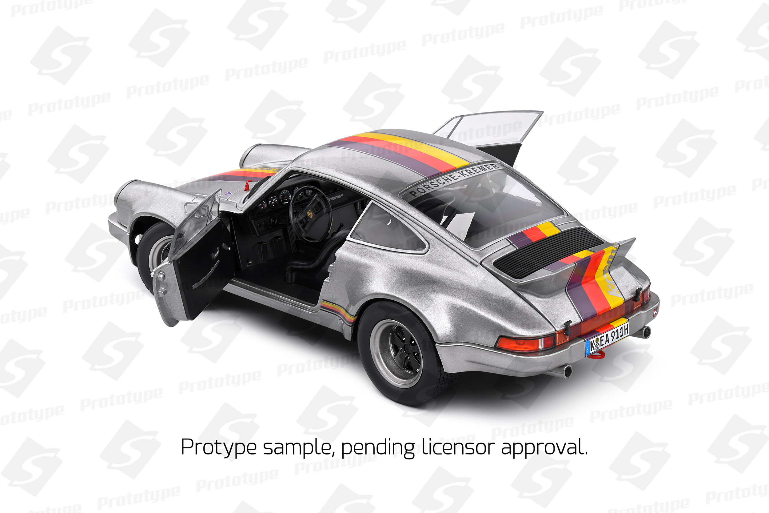 Solido 1:18 1973 Porsche 911 RSR Kremer Design Silver