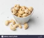 X09.Cashew nuts