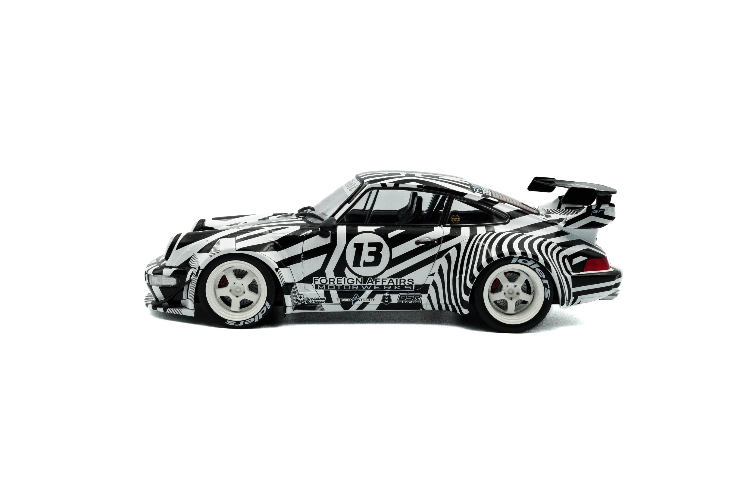 Solido 1:18 Porsche 911 (964) RWB 'The Zebra' – 2022