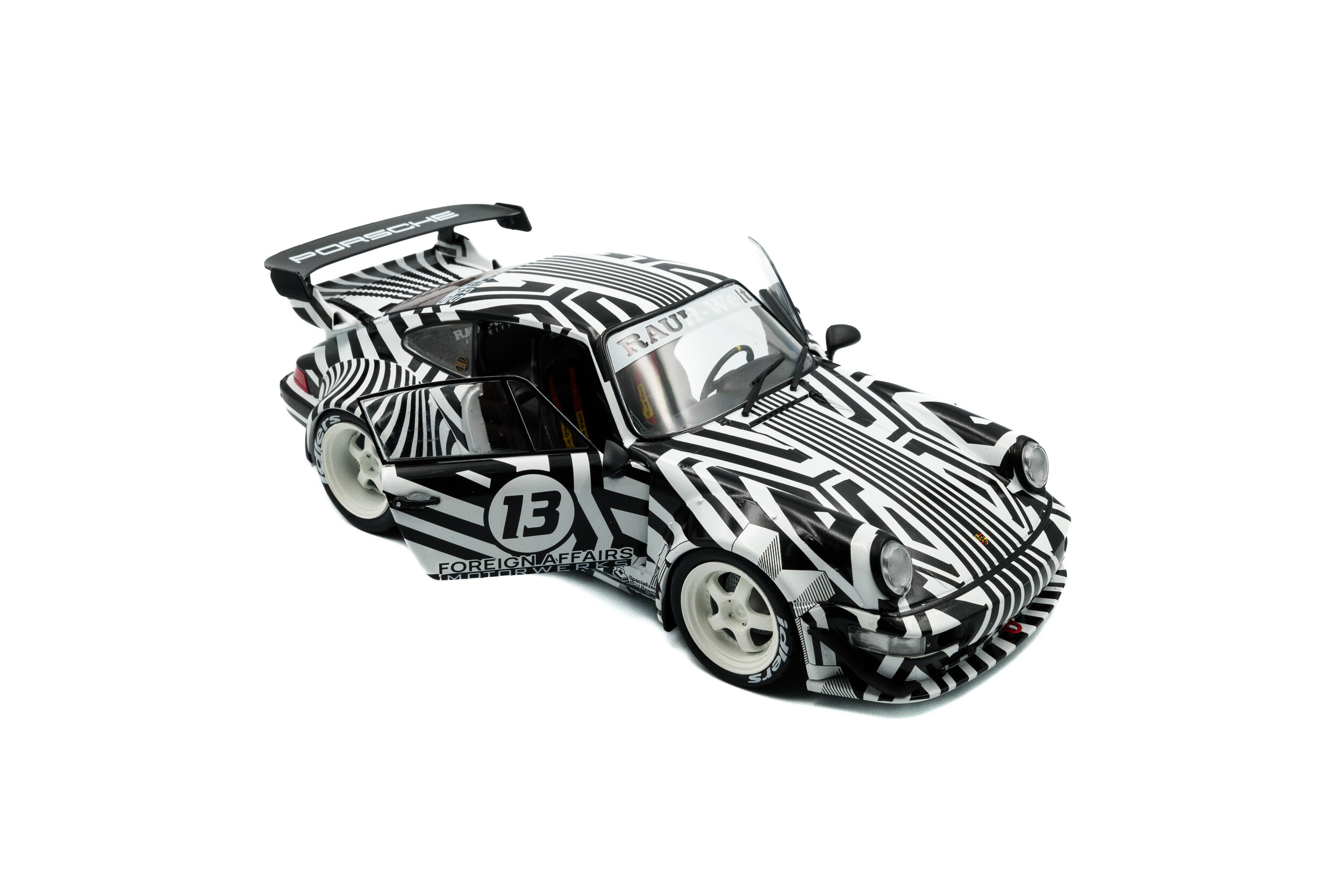 Solido 1:18 Porsche 911 (964) RWB 'The Zebra' – 2022