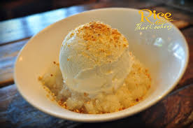 D05.Sweet Sticky rice served with ice cream or mango sorbet