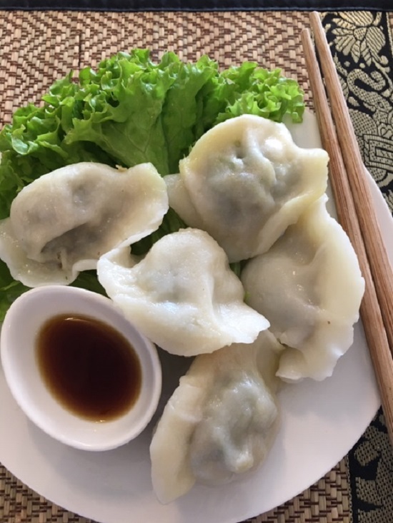 E D2. Dumplings - Pork and Prawn with chives [5]