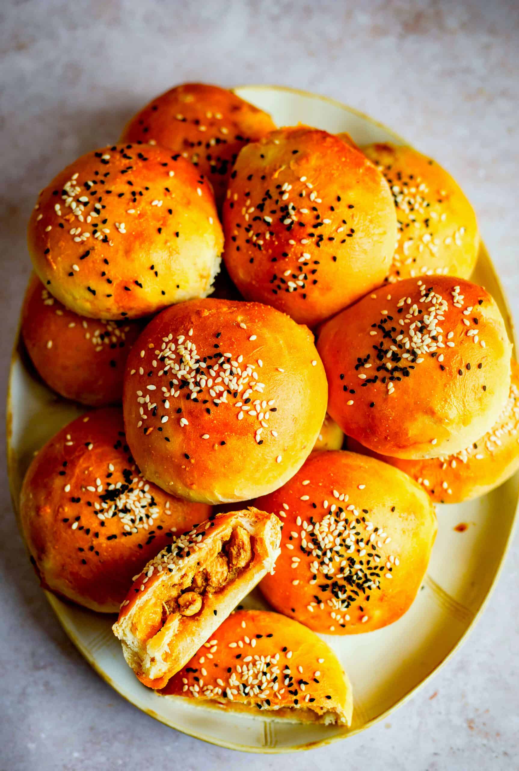 Creamy Chicken Bun