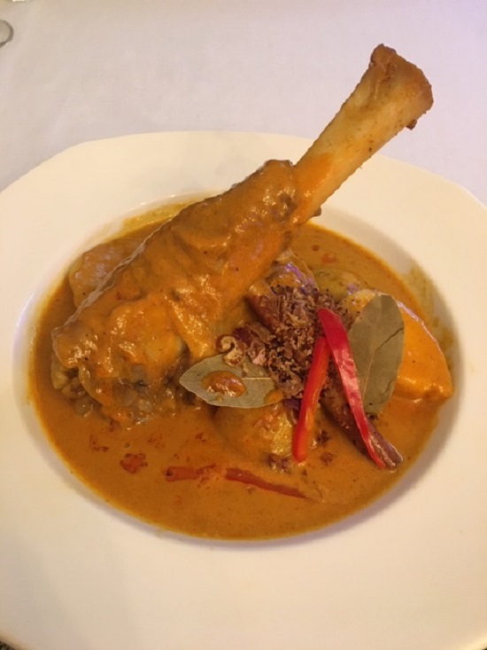 CH10. Lamb Shank in massaman curry