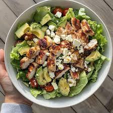 Avocado Chicken Salad (450 Cal)