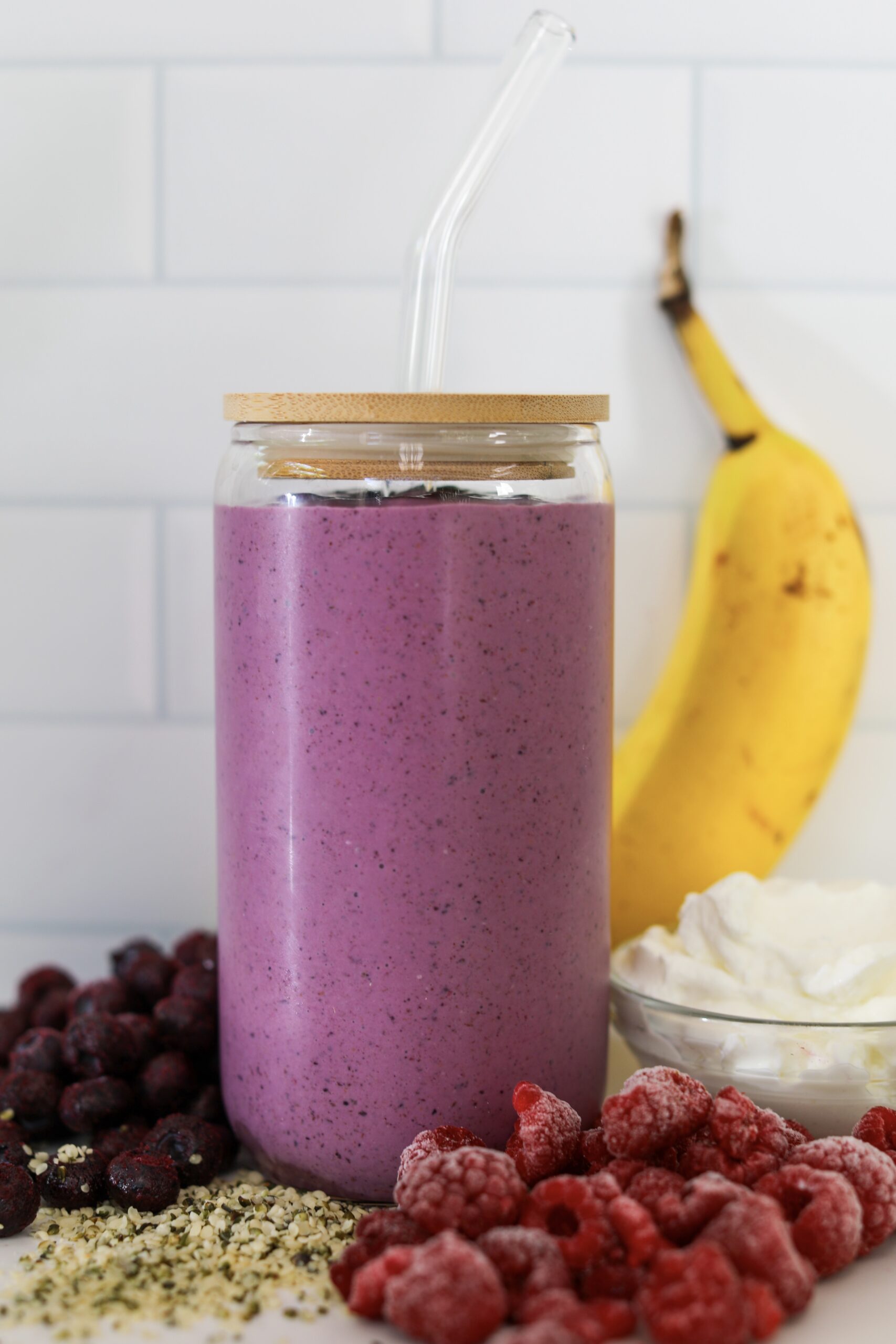 Berry Banana (400 Cal)