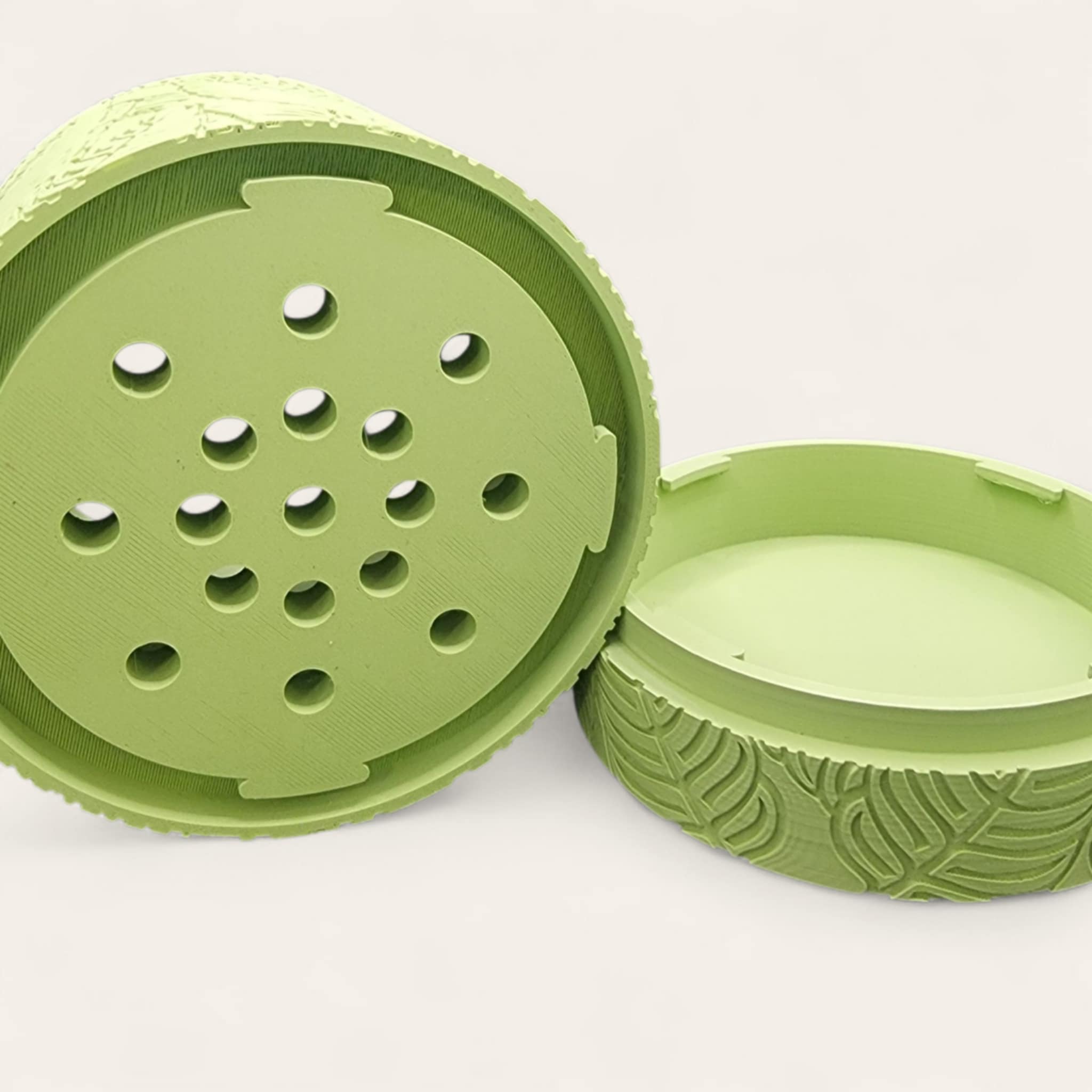 Fern planter with detachable drip tray, large