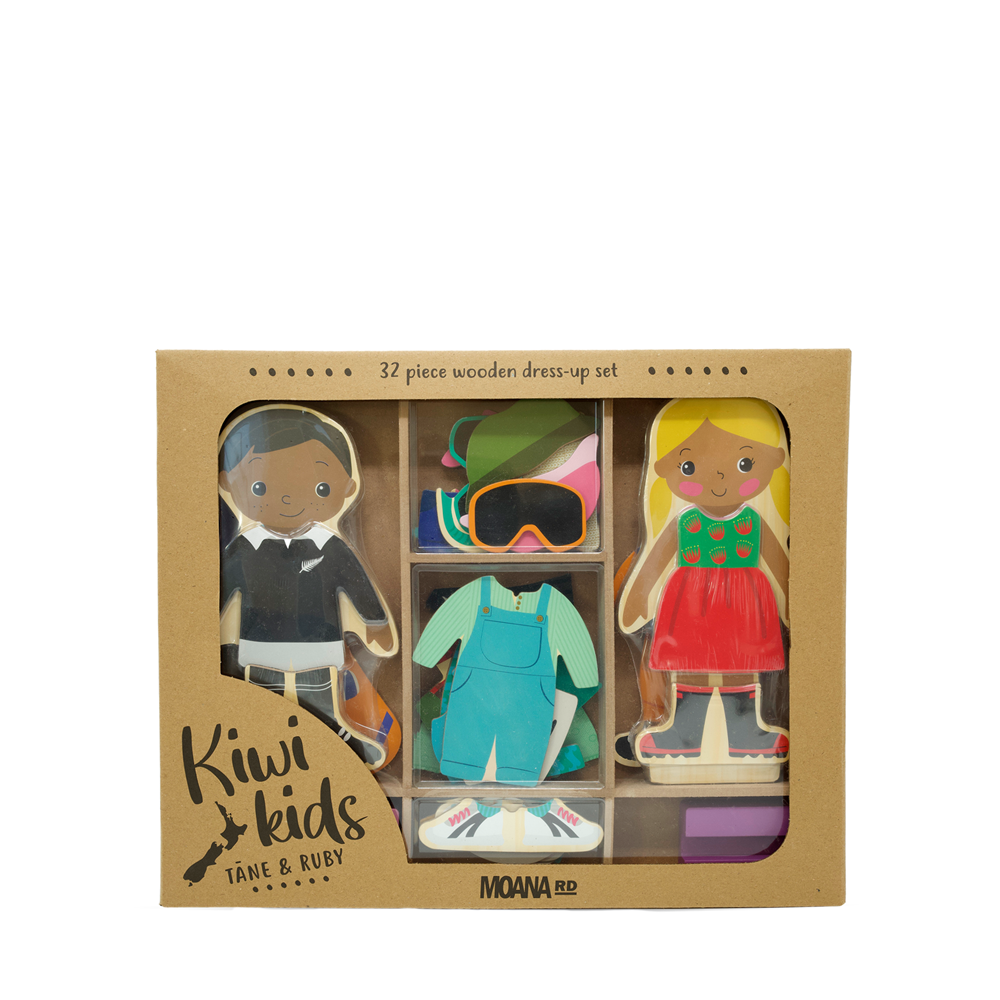 Dress-up Tāne & Ruby