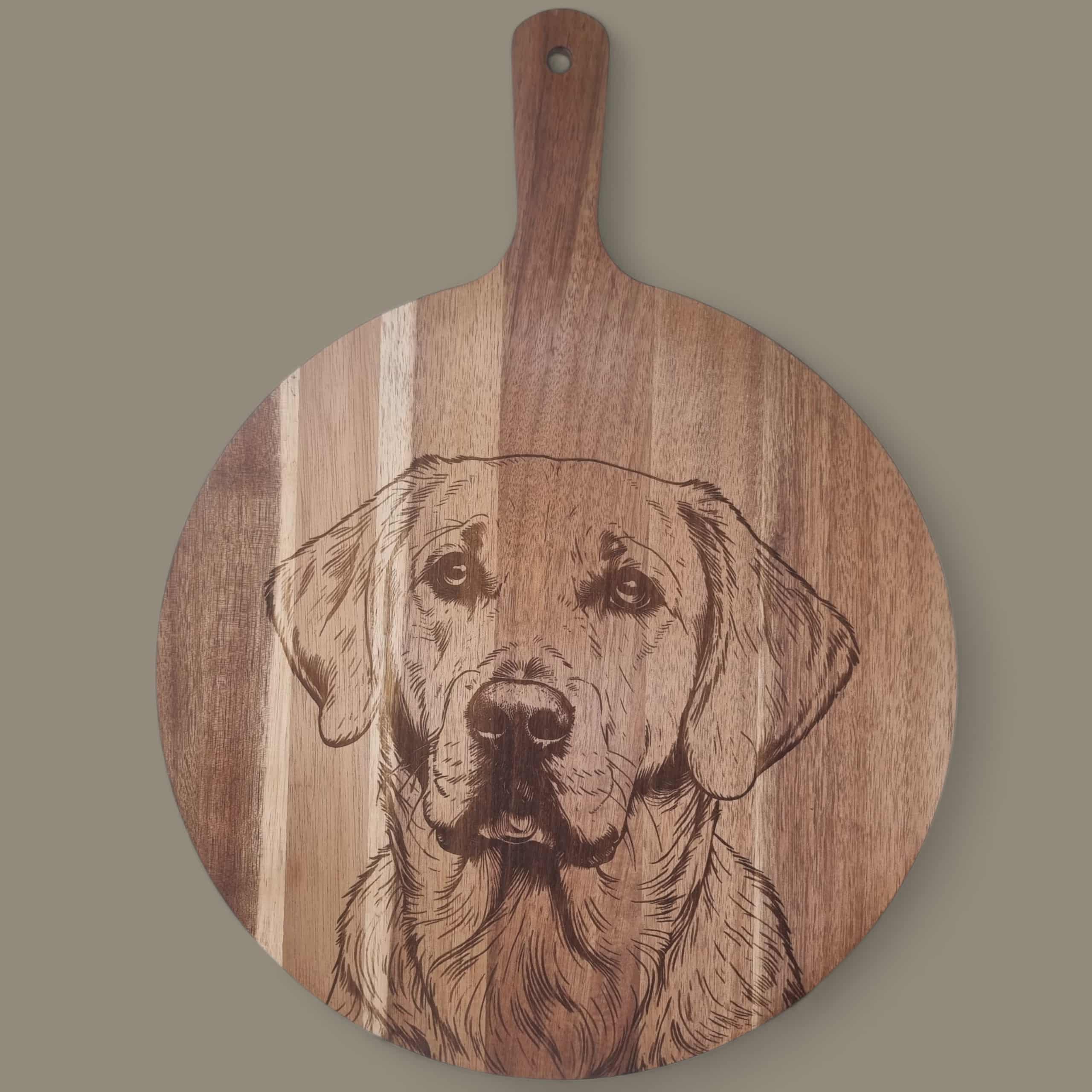 Round serving board- Labrador