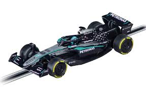 Carrera Go!!! 1:43 F1 Mercedes-AMG G RUSSELL (2025)